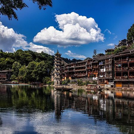 Ferienwohnung Dream In Fenghuang Exterior foto